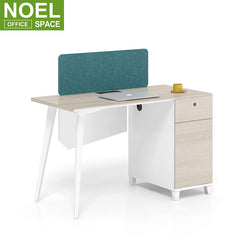 Modern Office Staff Face To Face Office Desk Workstation With Wooden Table Partition For 1 Person