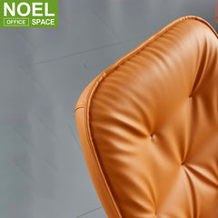 Comfortable lounge chair steel frame with black sprayed feet